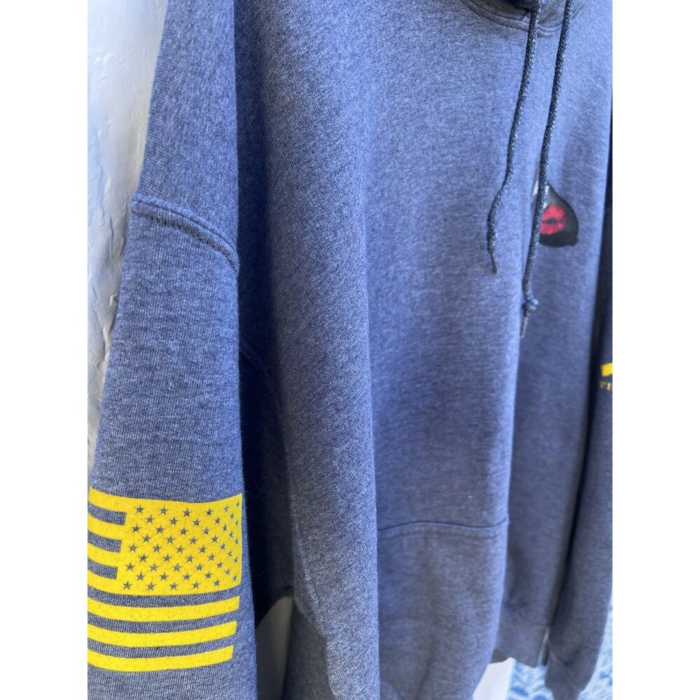 Grunt Style Kiss My Arsenal Hoodie Men’s XL Gray Pin Up Bomb Graphic USA Carry - Picture 3 of 12